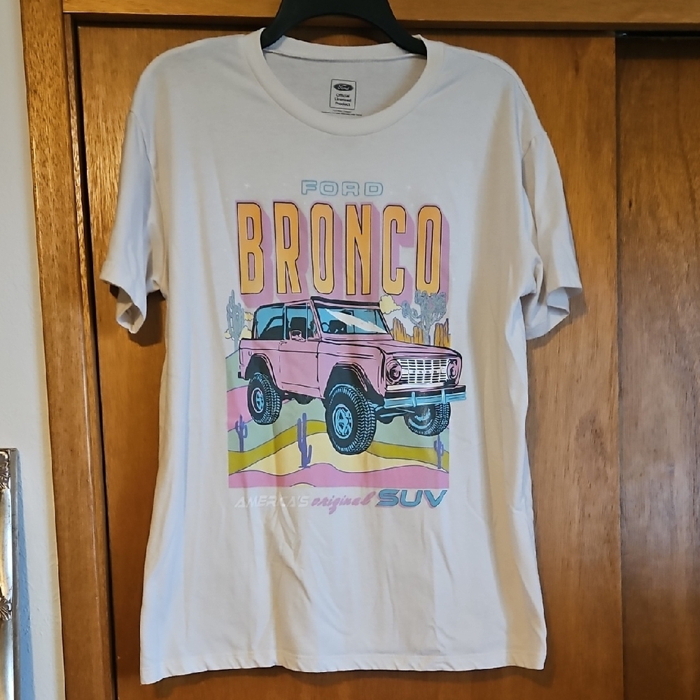 Ford Bronco T Shirt Sz XL